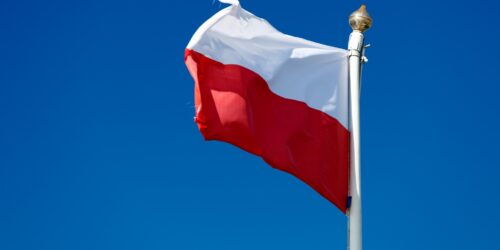 2 maja dzień flagi.